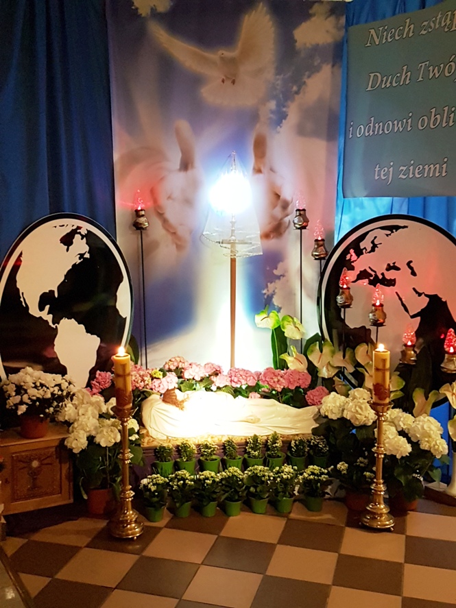 Grób Pana Jezusa w Parafii Garbów - Cukrwnia 2018